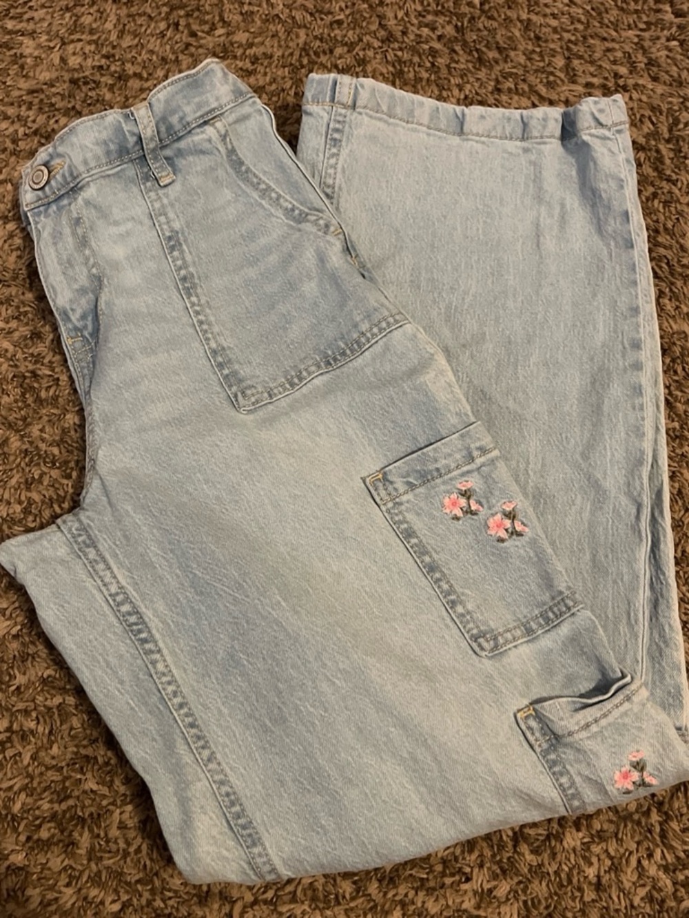No Boundaries women’s Light Blue with Floral Embroidery on pockets